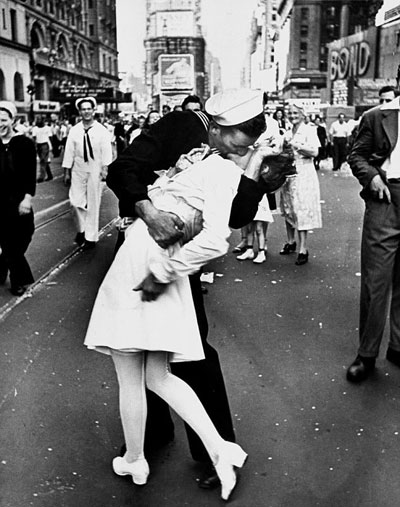 the-kiss-1